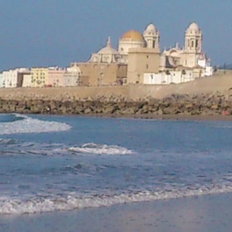 A 5 min de la playa Victoria y del Htal Pta Mar - Apartamento de 2 dormitorios - 19