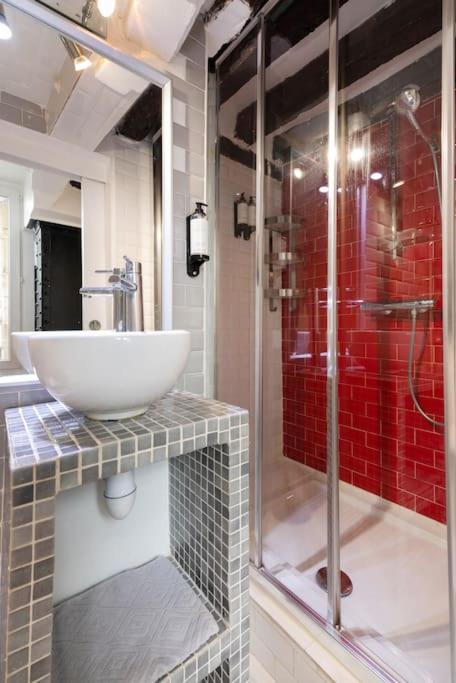 Opéra Paris center Charming air-conditioned loft - Two-Bedroom Apartment - 38
