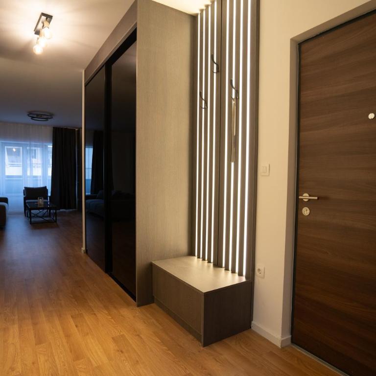 ToRo Hospitality - One-Bedroom Deluxe Apartment - 17