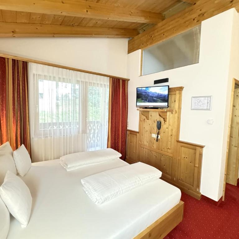 Landhaus Lechthaler - Familienzimmer, nach Norden orientiert - 2