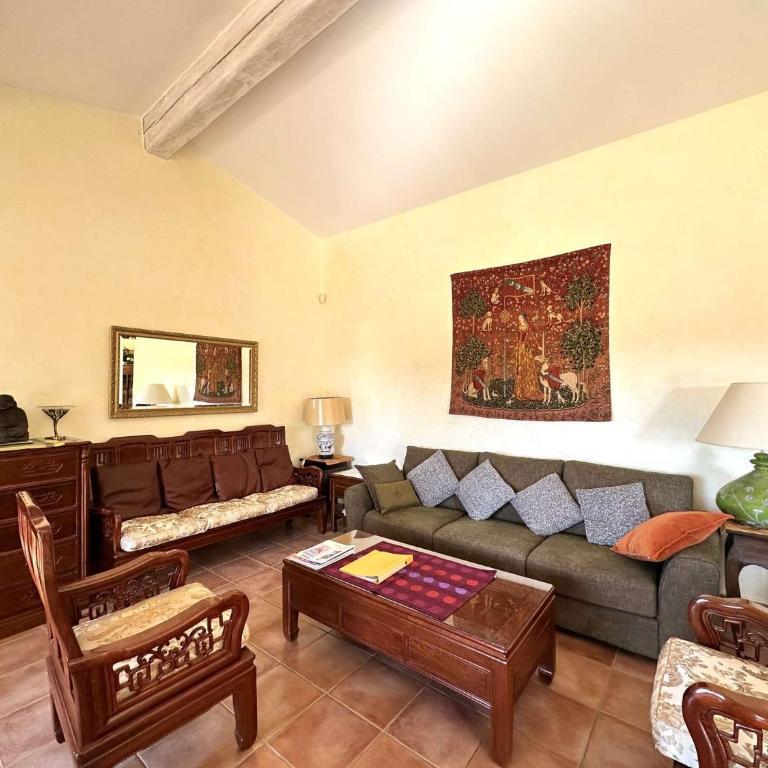 Villa Myosotis pour 8 personnes avec piscine chauffée et vue mer à La Londe-Les-Maures - Maison 4 Chambres - 12