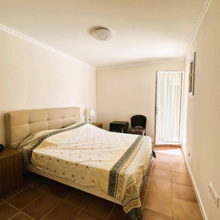 Villa Myosotis pour 8 personnes avec piscine chauffée et vue mer à La Londe-Les-Maures - Maison 4 Chambres - 20