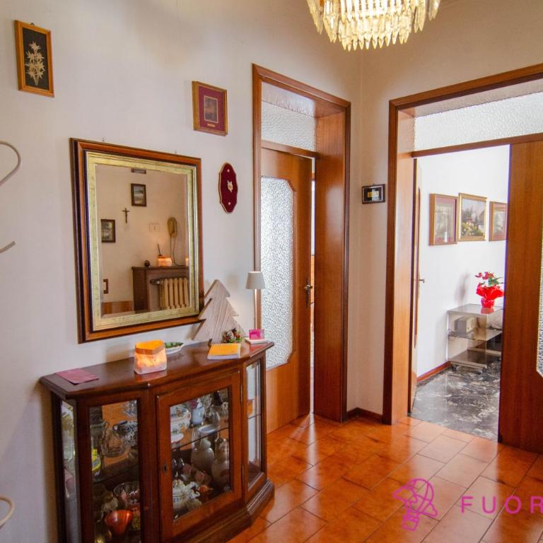 FuoriPorta Affitti Brevi - Incantevole Residenza Retro - Appartamento con 2 Camere da Letto - 24
