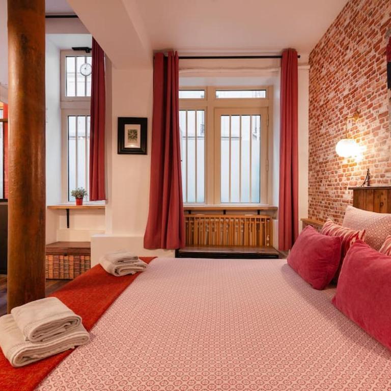 Montmartre Rue des Martyrs Loft with AC, 4-7 PEO - Appartement 3 Chambres - 19