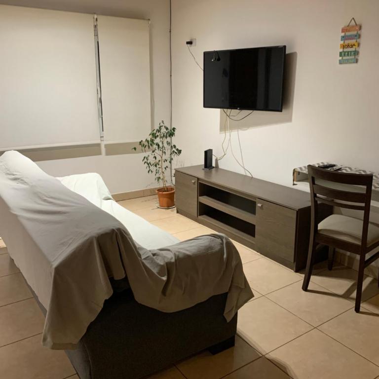 Casa zona parque playa Necochea - Two-Bedroom House - 5