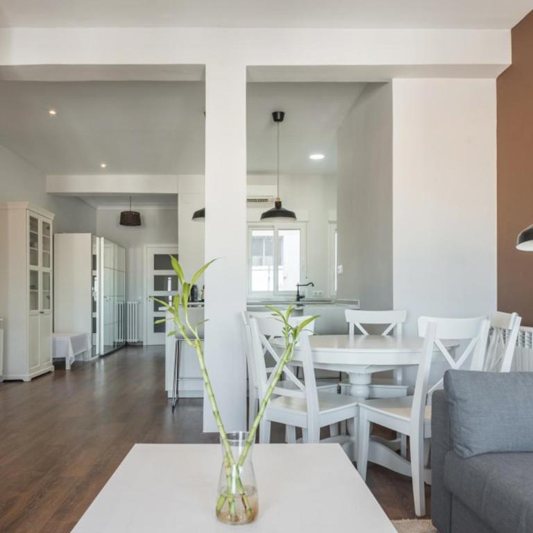 Bright WTerrace - 2BD 2BTH - Atocha - Apartment - 3