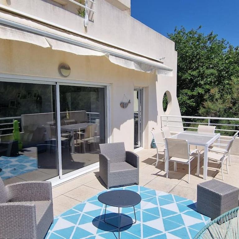 Spacieux et élégant T3 en bord de mer - Apartamento de 2 dormitorios - 24