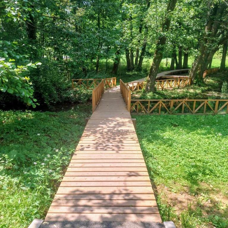 BAYT Apartment - FREE PARKING - Three-Bedroom Apartment - 36