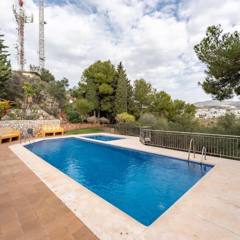 Exclusive Villa with Sea View Near Center - Casa de 6 dormitorios - 44