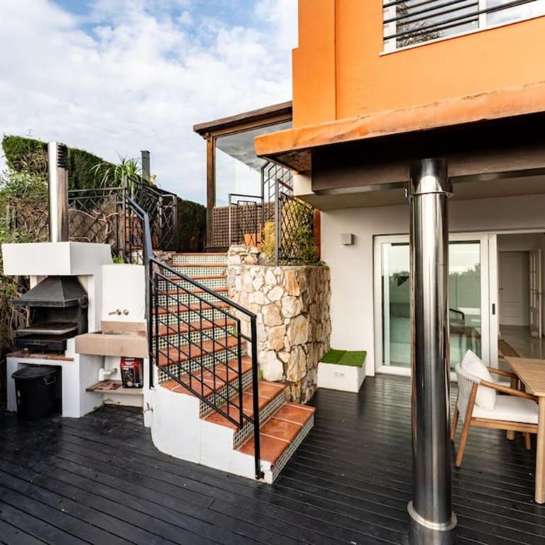 Exclusive Villa with Sea View Near Center - Casa de 6 dormitorios - 38