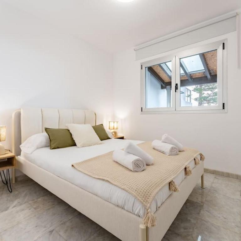 Exclusive Villa with Sea View Near Center - Casa de 6 dormitorios - 29