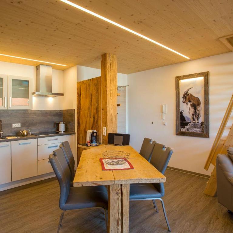 Dorfchalet & FeWo - mit KÖNIGSCARD - Apartment - auf 2 Etagen - 4