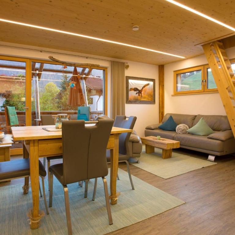 Dorfchalet & FeWo - mit KÖNIGSCARD - Apartment - auf 2 Etagen - 4
