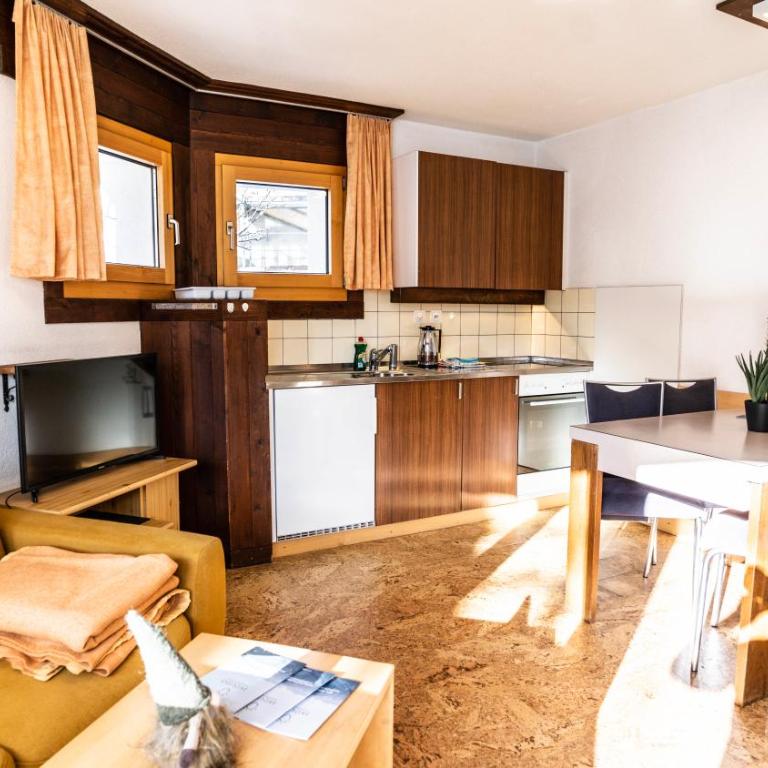 Ferienwohnungen Haus Butterfly, Saas-Fee - Apartment mit 2 Schlafzimmern - 4