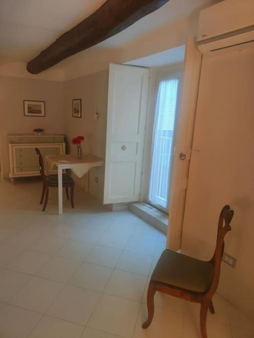 Casa di Tonia - Appartamento con 1 Camera da Letto - 6