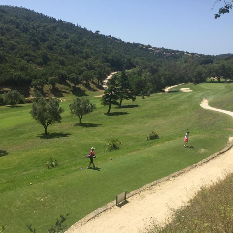 Mazet Mireille climatisé pour 4 personnes avec tennis et piscine à La Londes-Les-Maures - Maison de Vacances - 14