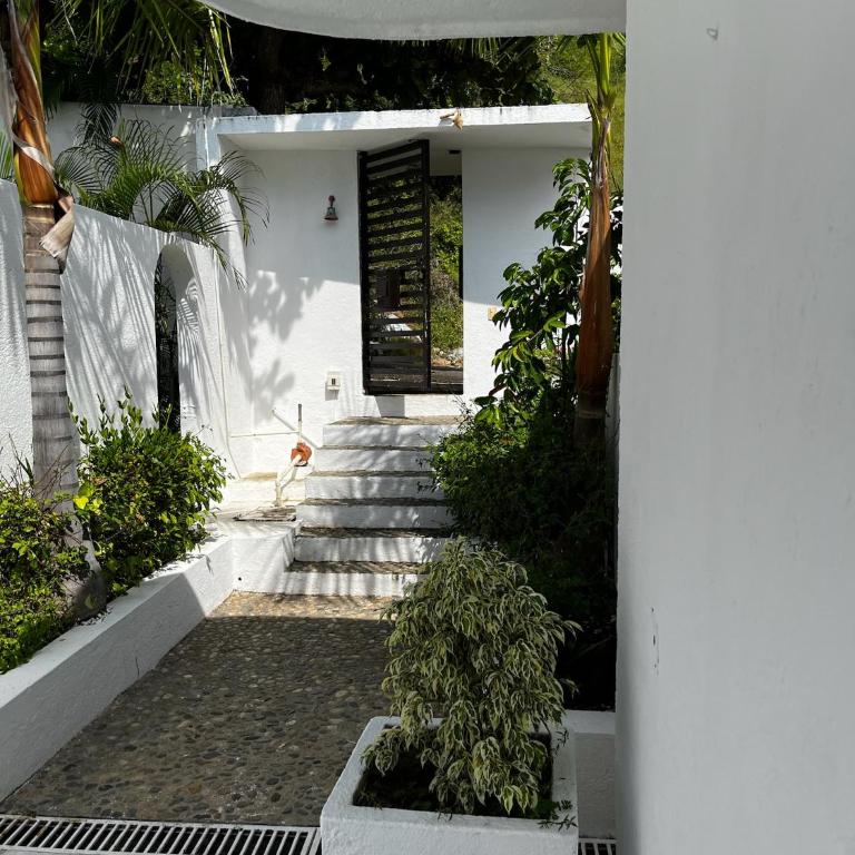 Exclusiva y privada Villa en Marina Las Brisas - Casa de 4 dormitorios - 2