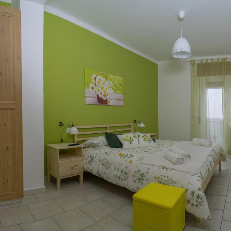 My Room in Trani - Camera Tripla con Bagno Privato - 9