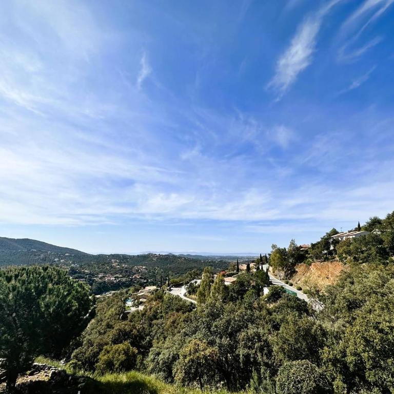 Villa Eden pour 8 personnes climatisée avec piscine chauffée et vue mer à La Londe-les-Maures - Maison de Vacances 4 Chambres - 9