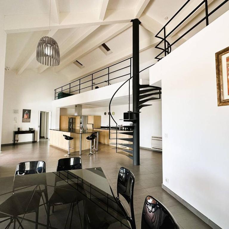 Villa Eden pour 8 personnes climatisée avec piscine chauffée et vue mer à La Londe-les-Maures - Maison de Vacances 4 Chambres - 14
