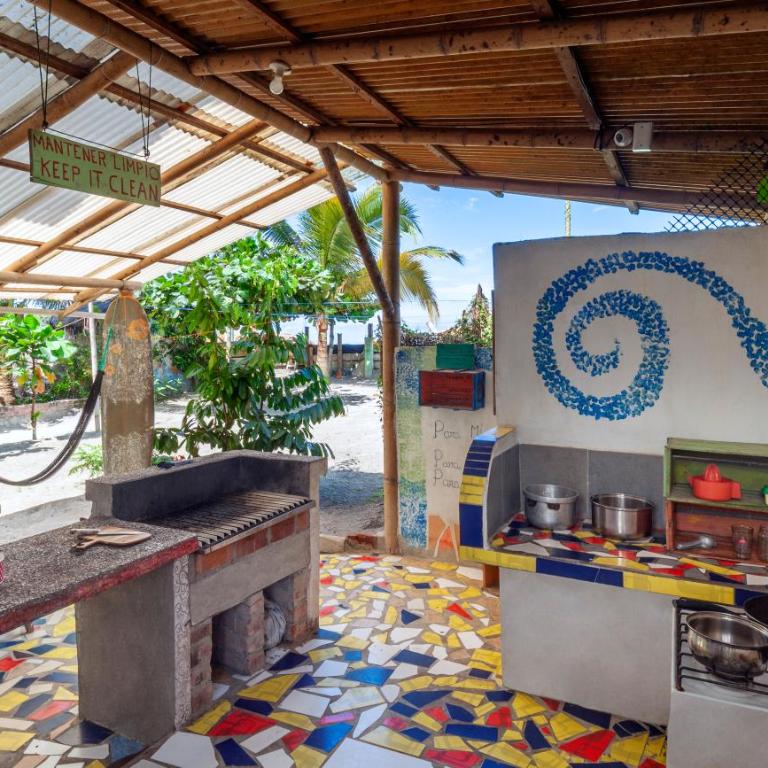 La Casa Mompiche Camping & Dorm - Tienda - 7