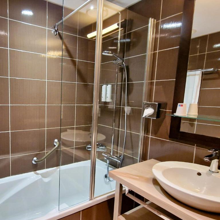 Ibis Styles Dijon Nord Valmy - Chambre Double Confort - 9