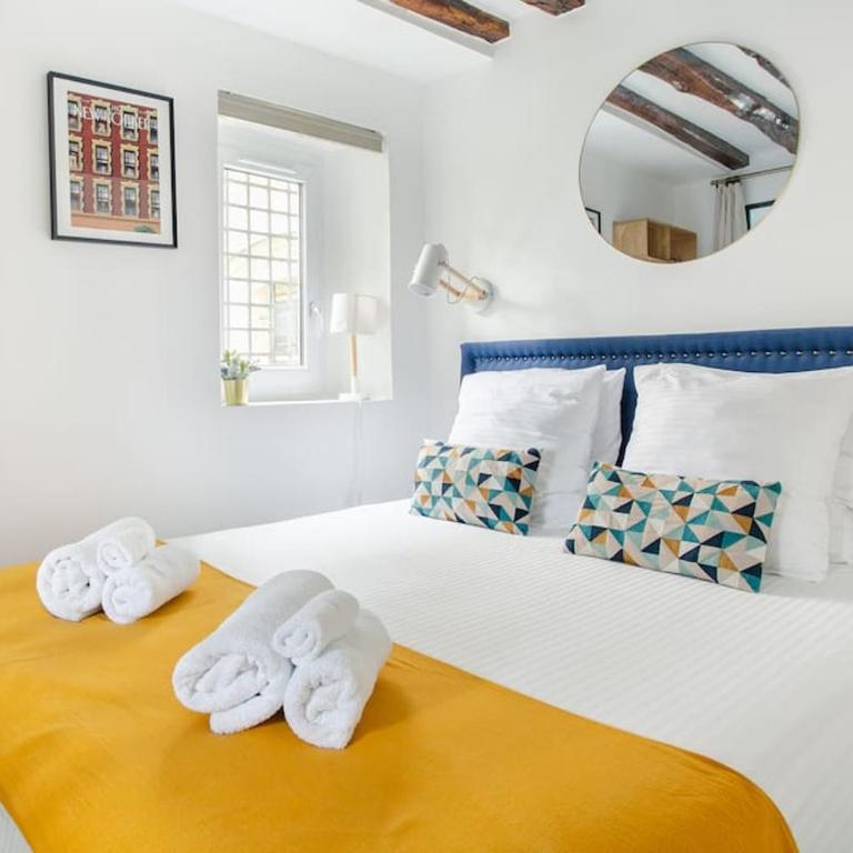 Marais2 Place des Vosges peaceful air-conditioned - Appartement 2 Chambres - Vue sur Jardin - 9