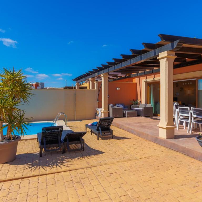 Villa with Pool, Luxury Scape in Caleta De Fuste - Villa with Private Pool - 1