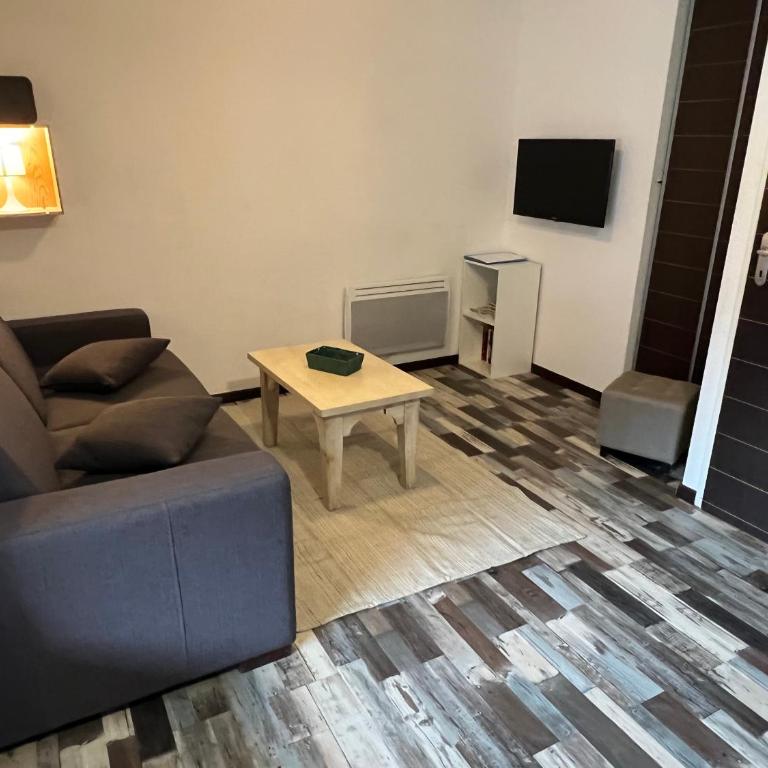 Loc luz st sauveur 2 - Appartement - Rez-de-Chaussée - 1