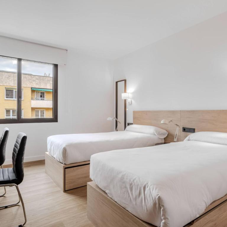 Micampus Pamplona Student Residence - Habitación Doble - 2 camas - 1