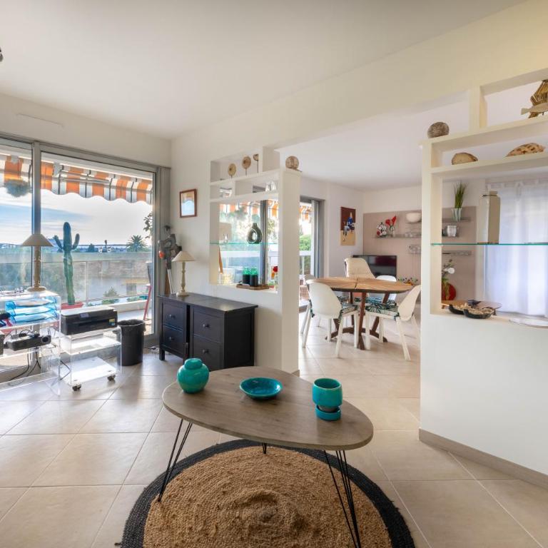 Tanit charmant 3 pièces, grande terrasse - Apartment mit 2 Schlafzimmern - 2