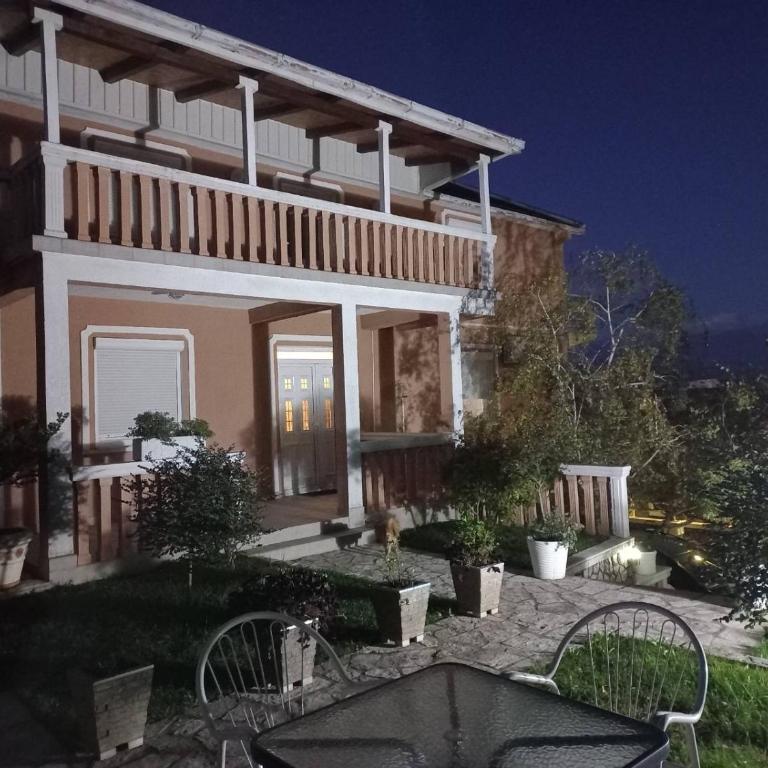 Apartmani Breze - Apartment with Terrace - 3