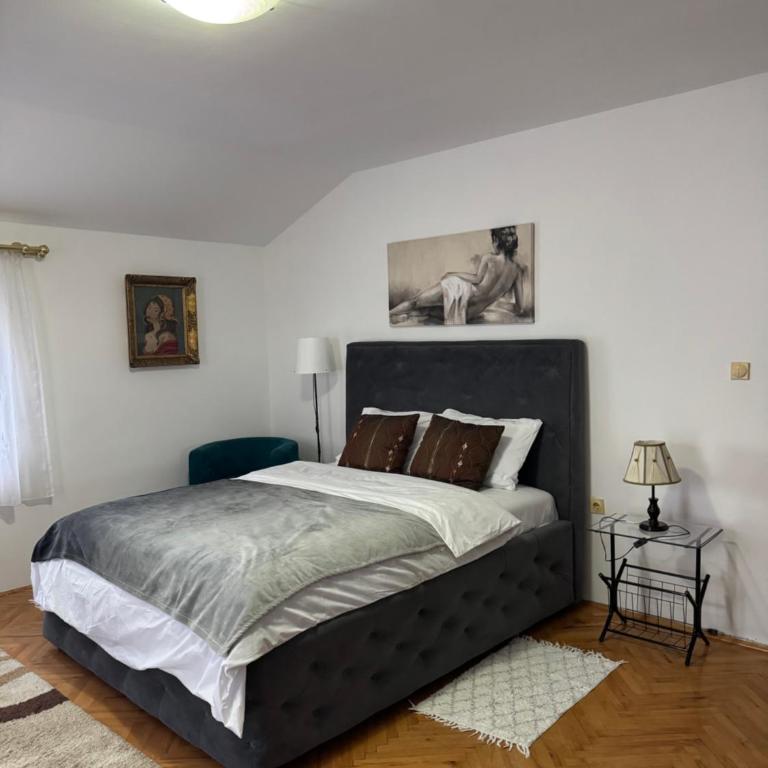 Apartmani Breze - Apartment with Terrace - 1