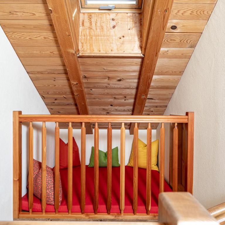 Froetscherhof, Urlaub auf dem Bio-Bauernhof in Brixen, Appartments, Sauna und BrixenCard - Two-Bedroom Apartment - 11