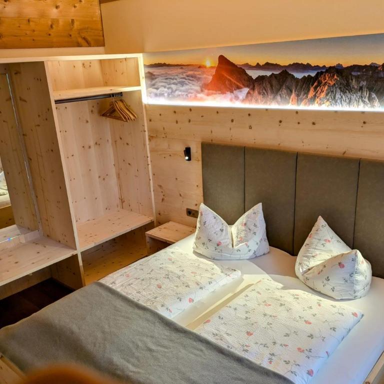 Froetscherhof, Urlaub auf dem Bio-Bauernhof in Brixen, Appartments, Sauna und BrixenCard - Three-Bedroom Apartment - 27