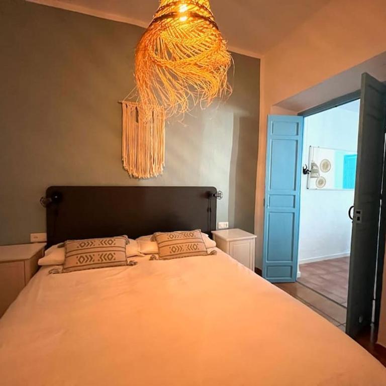 Apartment with roof terrace in the historic center - Apartamento de 2 dormitorios - 30