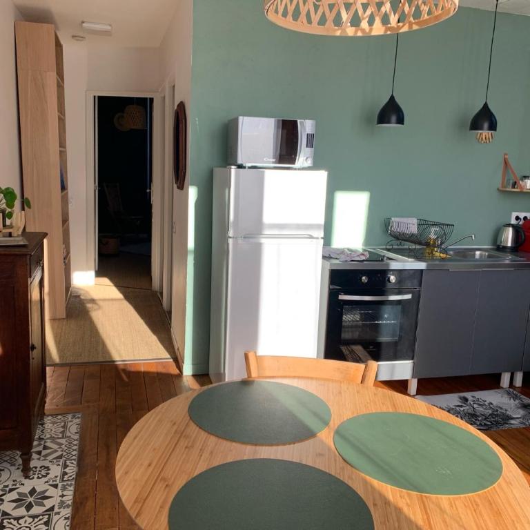 A deux pas de la gare, La Maison Rouge - Appartement 1 Chambre - 4