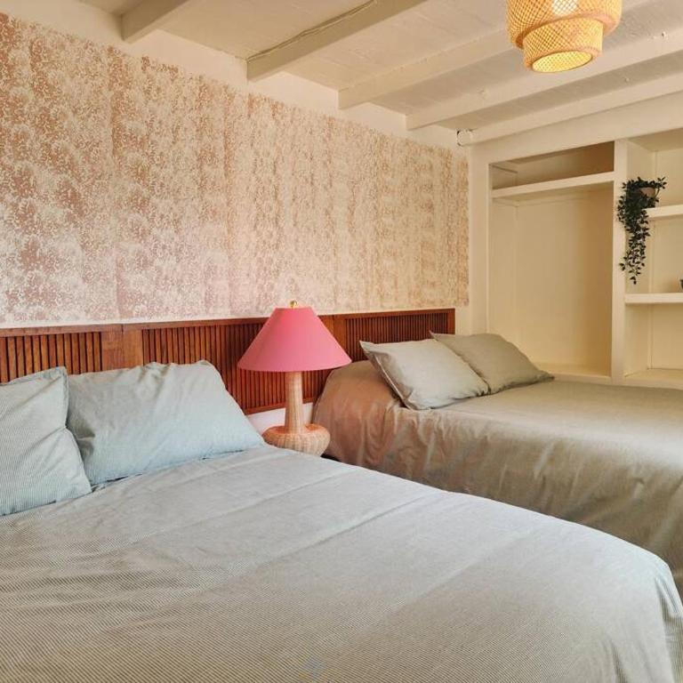 Casa Tiki - Tropical Beachfront Chilluxe - Three-Bedroom House - 5