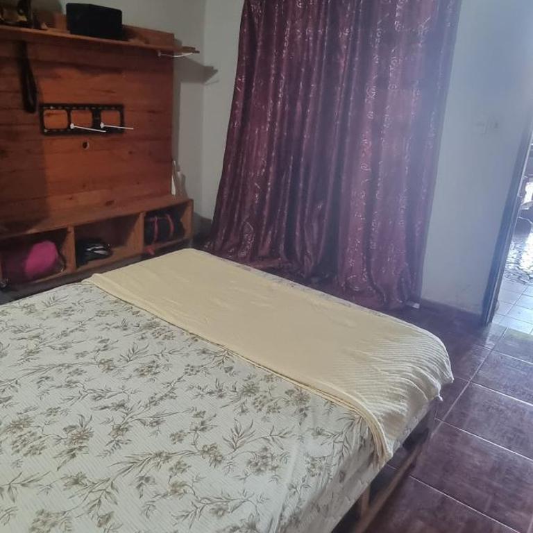 Pepin House - Double Room with Private Bathroom - 6