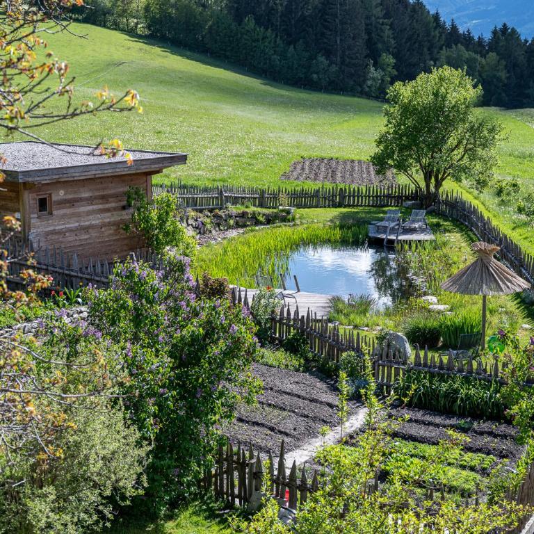 Froetscherhof, Urlaub auf dem Bio-Bauernhof in Brixen, Appartments, Sauna und BrixenCard - Two-Bedroom Apartment - 57