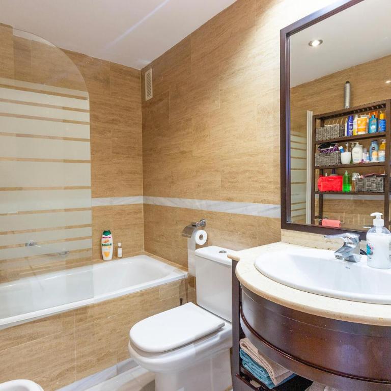 Gorgeous Apartment In Villajoyosa - Apartamento de 2 dormitorios - 10