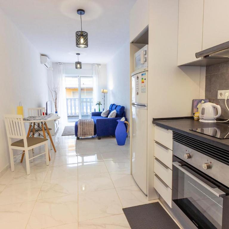 Beach Front Apartment In Torrevieja With Wifi - Apartamento de 2 dormitorios - 6