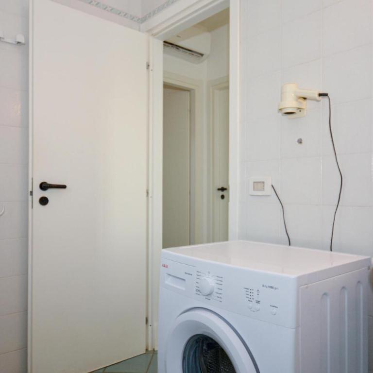Cozy Home In Ragusa With House A Panoramic View - Casa Vacanze con 2 Camere da Letto - 8