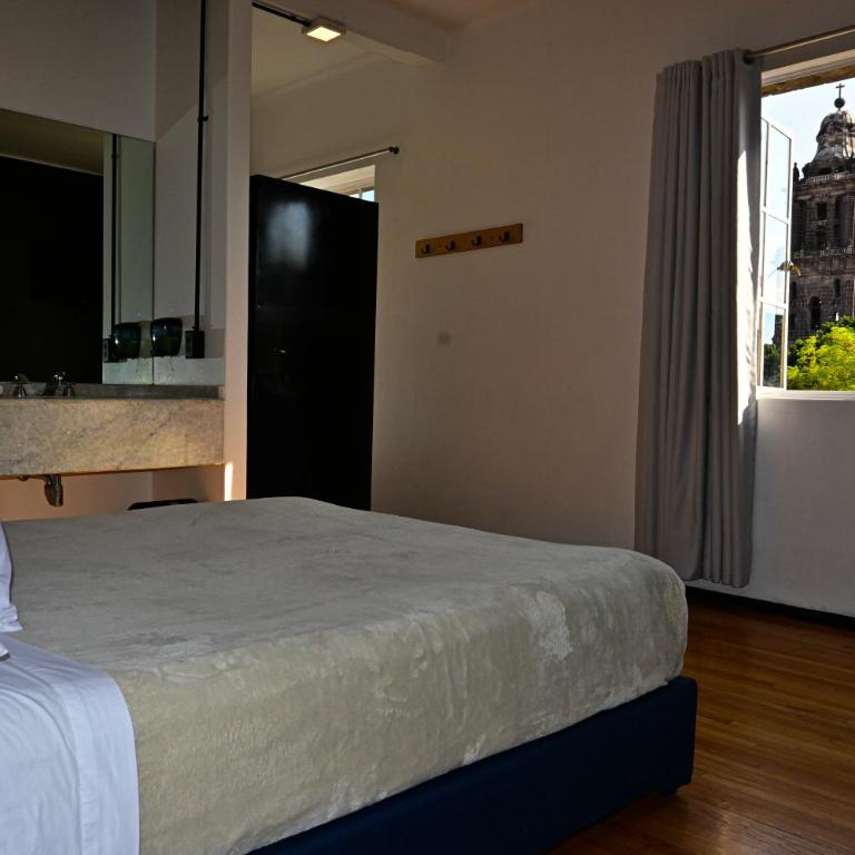 Hostel Mundo Joven Catedral - Superior Quadruple Room - 7