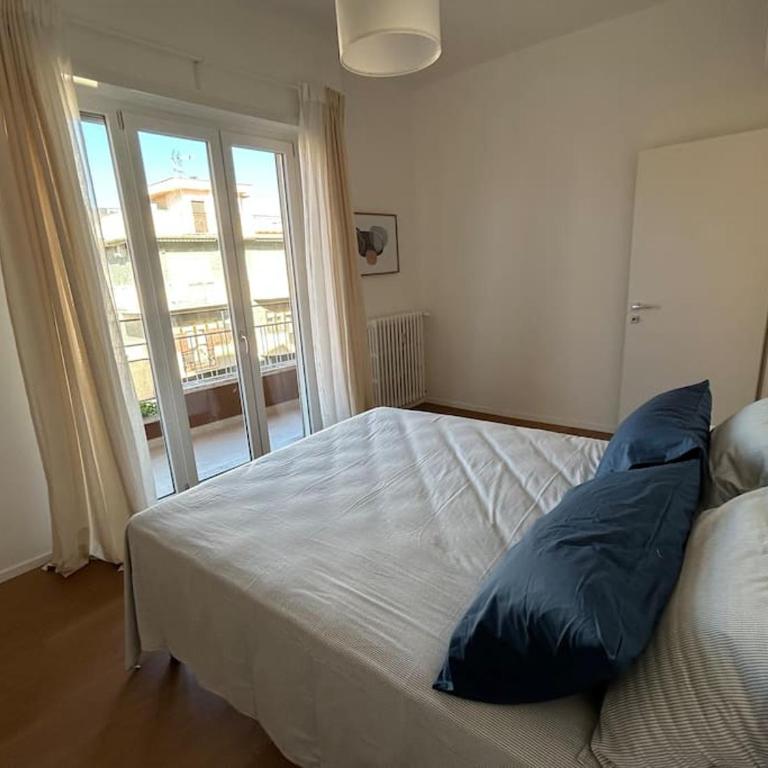 Momenti di felicità a Roma - Appartamento con 2 Camere da Letto - 14
