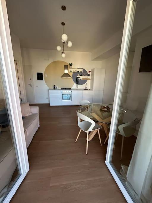 Momenti di felicità a Roma - Appartamento con 2 Camere da Letto - 29