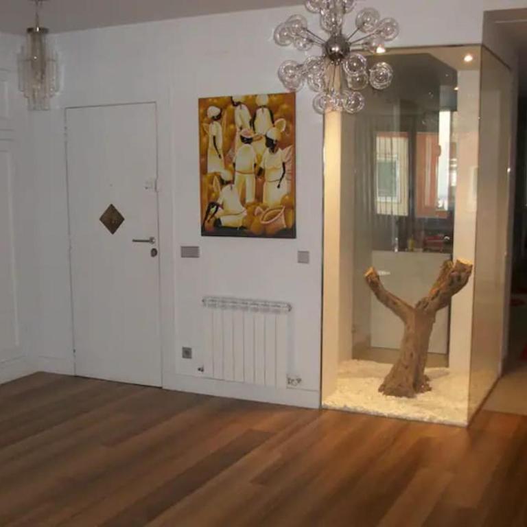 Piso grande en muy buena ubicación - Apartment mit 3 Schlafzimmern und Balkon - 1