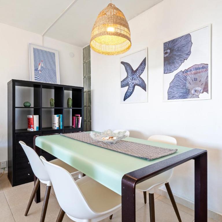 Hauzify I Apartament Cala Crancs - Apartamento con vistas al mar - 8