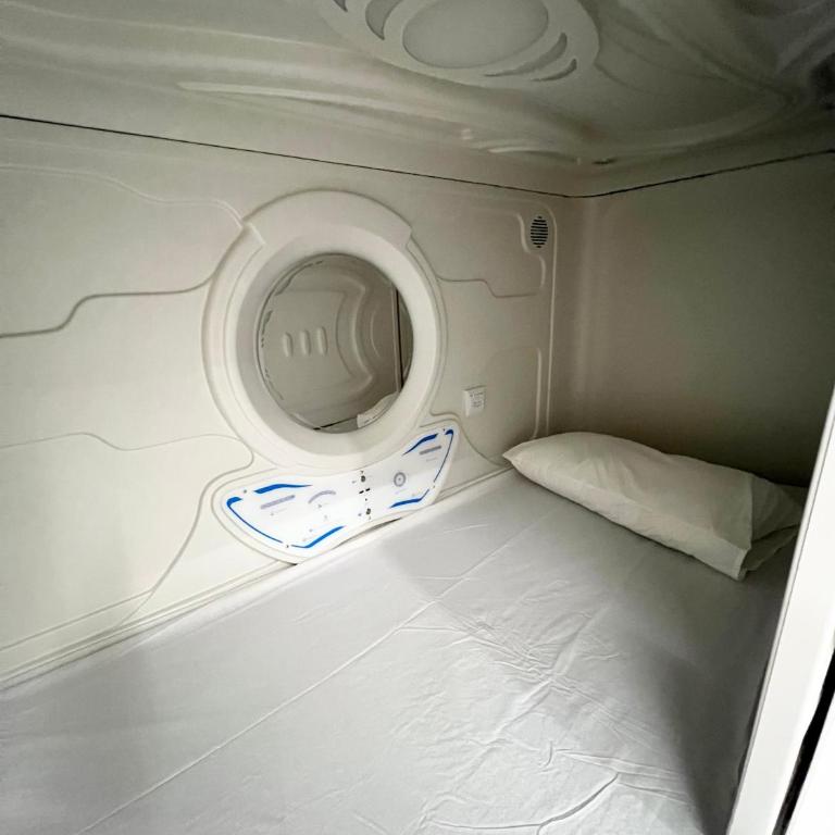 Hostel Space Capsule - Litera en habitación compartida mixta - 13