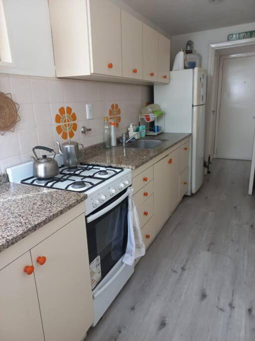 Depto 2 ambientes La Perla - One-Bedroom Apartment - 7